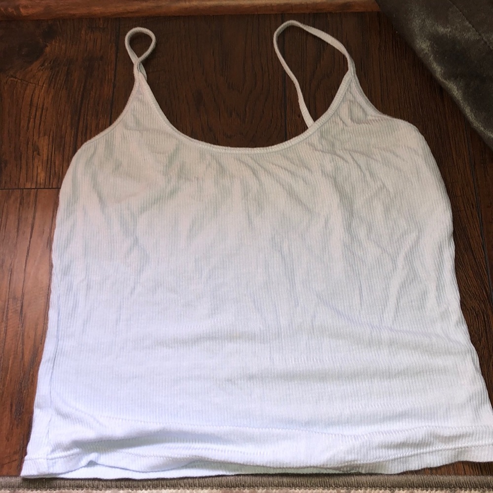 Cropped light blue tank